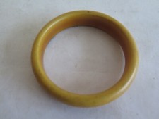 antiker Armreif, Material